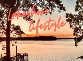 Small piece of heaven on the lake - King suite