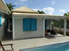 Cozy bungalow
