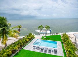 Ritaville - Monthly Rental, hotel v destinaci Stock Island