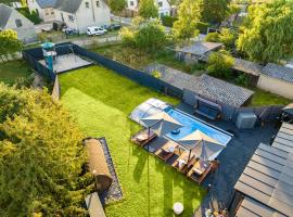 Lara Resort & Spa, hotel com piscina em Zepkow