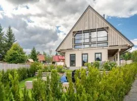 Villa in Bohemia with hot tub