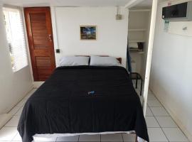 The Boathouse Studio, hotel v destinaci Carriacou