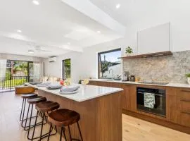 Terra Palma - modern unit, aircon, walk to beach