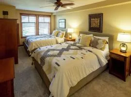 1205B - Double Queen Standard Eagle Springs West condo