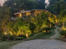 SaffronStays Sylvan Farms
