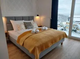 Apartament pod lasem i z tarasem - Powrócisz Tu Hillside