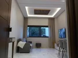 Calme Climatisé Bien Situé Fibre 92Mbs à Bourmana