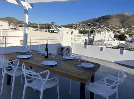 ODALYS house avec terrasse panoramique, hotel in Parikia