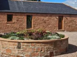 Stanloch Barn - new barn conversion, well equipped, EV