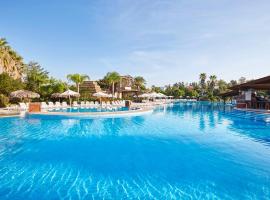 PortAventura Hotel El Paso - Includes PortAventura Park Tickets, hotel en Salou