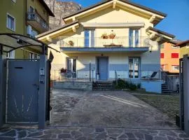Casa Vincy, Costa Volpino Ospitar
