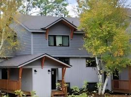 Okemo Village B5, hotel em Ludlow