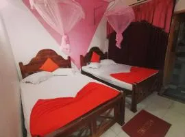 Dilshan Tourist Home
