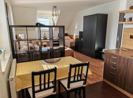 Apartmány 3J, khách sạn ở Trutnov