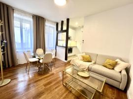 Les Logis d'Esmeralda-Appartements-Arrivée autonome, hotell i Romorantin