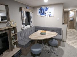 Caravan, Blue Dolphin, Filey、ファイリーのホテル