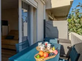 Apartment L'appartement des fleurs by Interhome