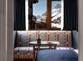 Experimental Chalet Val d'Isère, отель в Валь-д'Изере