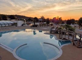 Houlgate Mobilhome,3ch, 6pl, camp 5 étoiles, piscines, club enfants, hotel v destinaci Houlgate