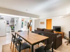 Casa LeiMa- 2 plantas, grupos y familias, cerca del Lago Nahuel Huapi