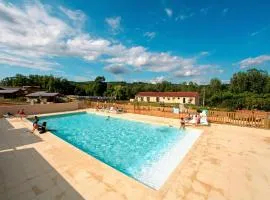 Holiday Home Les Hameaux de Pomette-Chalet 6 pers- by Interhome