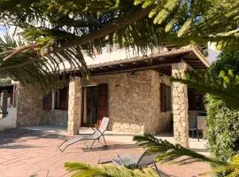 Renato Apartments