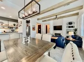 Luxurious Remodeled Villa in La Quinta #A