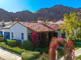 Remodeled 1BR Legacy Villa with Private Patio #A