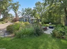 The Hideaway House - Private Peaceful Cozy