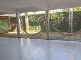 Casa na praia, hotel v destinaci Fundão