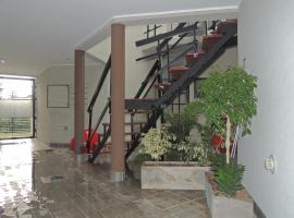 Apartamento Brisas del Golf, hotel near Termas de Colon, Colón