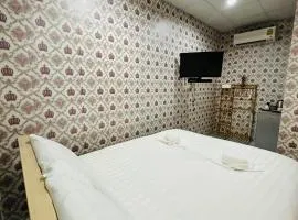 Navy Guesthouse