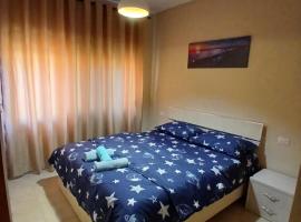 Giorgio's apartmant on the sea, hotel en Durrës