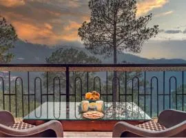 Exotic Stays I 2 Bhk Serviced Apartment I Mountains I Valley View I Kasauli