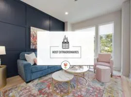 Dolly and Denim 4 Bedroom 4.5 Bath with Spacious Rooftop