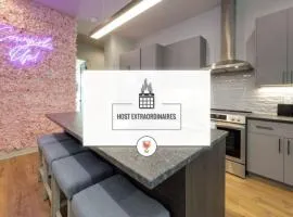 Cowgirl Up 4BD 4.5BTH Rooftop Views