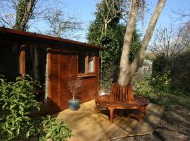 Dogwood Cabin, campsite in Rye