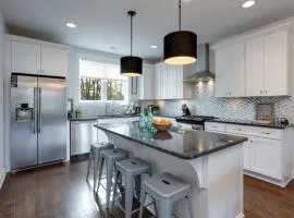 Nashville Superstar Ultra Luxury Minutes to Downtown