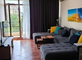 Sun Wave Apartment near the Sea