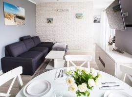 Apartamenty AquaMarina, hotel com banheiras de hidromassagem em Świnoujście