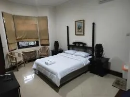 Tirto 27 homestay