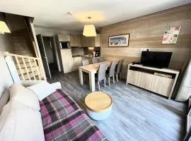 Résidence Le Panoramic - Appartement lumineux · Départ et retour skis aux pieds · Piscine · Parking inclus · Spa MAE-0351
