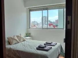 Almeria I frente al mar