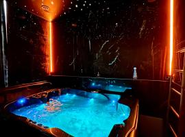 Logement priv&eacute; avec Jacuzzi haut de gamme ! pr&egrave;s de l'A&eacute;roport de Charleroi, &alpha;&gamma;&rho;&omicron;&iota;&kappa;ί&alpha; &sigma;&tau;&omicron; Charleroi