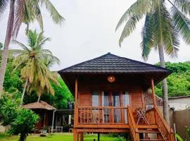 Yellow Coco Gili Gede