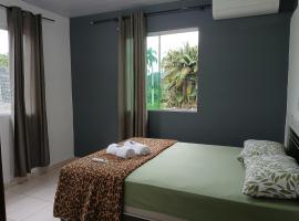 Casa da Lu, espaço inteiro para você, hotel v destinaci Blumenau
