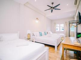 Swing & Pillows - Jonker Street Malacca