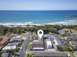 Ocean Parade 20 - Ocean Parade 20 - Resort access, BBQ, Surf Beach