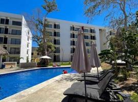 Depa los robles fracc aldea hortus, hotel em Naranjo