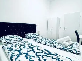 Affordable 5BR Shared Apt, 11 Min to Atzgersdorf